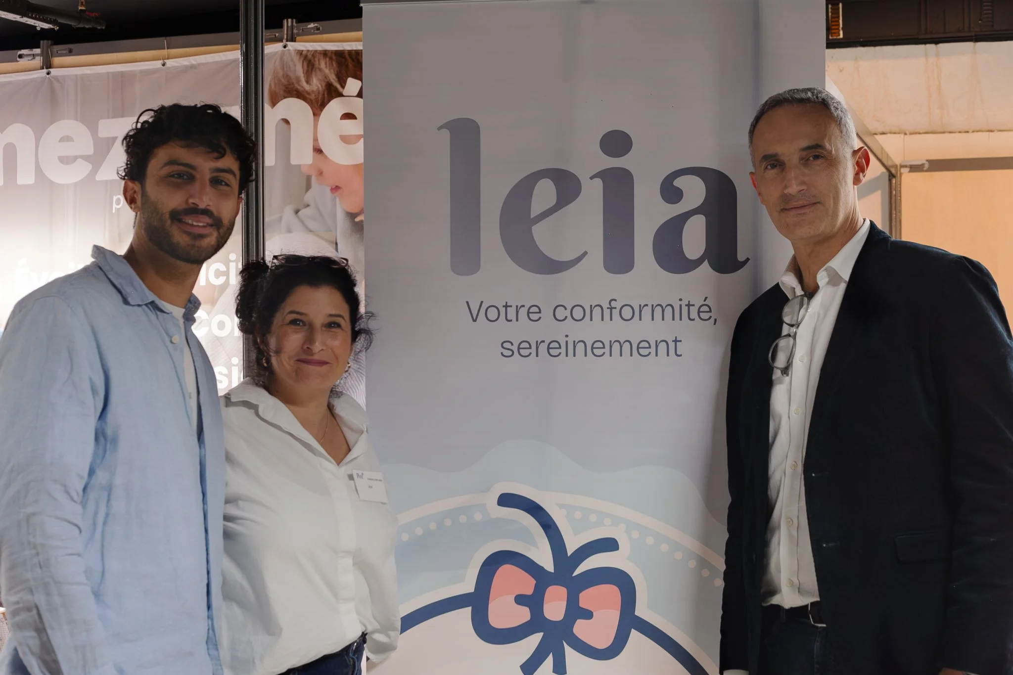 Romain, Aurélie et Tony sur le stand Leia au Salon Petit 1 Paris